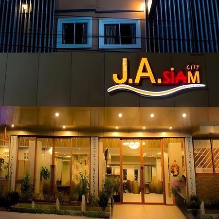 Collection O Ja Siam City パッタヤー エクステリア 写真
